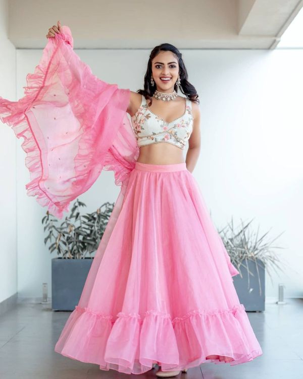 amala-paul-2
