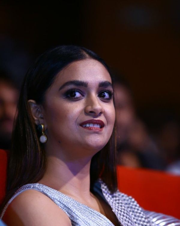 keerthi-suresh-cinemapettai-03