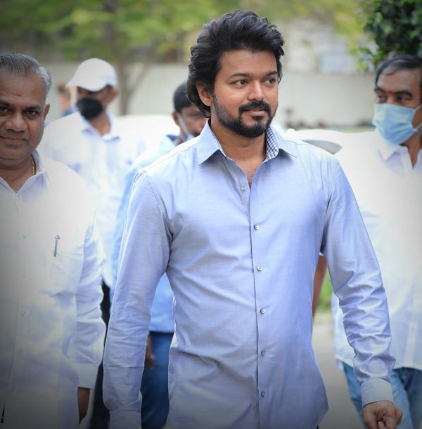 thalapathy65-vijay-look-00