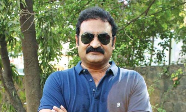 aadukalam naren