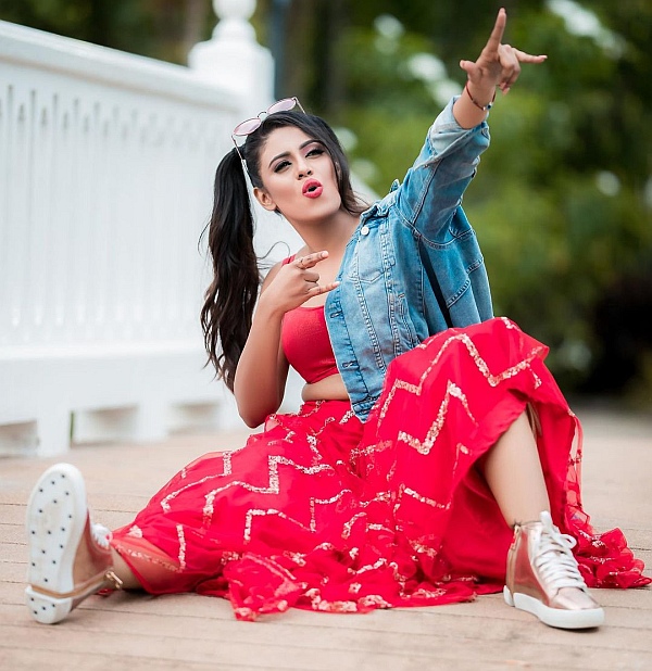 iniya