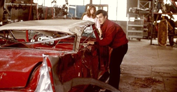 Christine-1983-Car-Damaged-Scene
