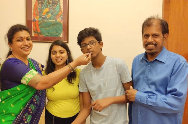 actress-roja-daughter-cinemapettai-02