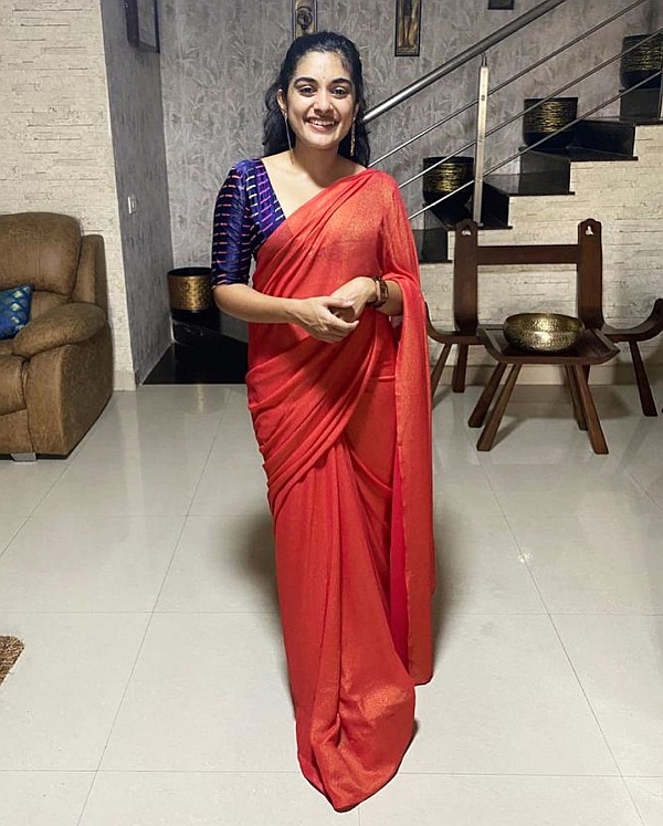 nivetha-thomas