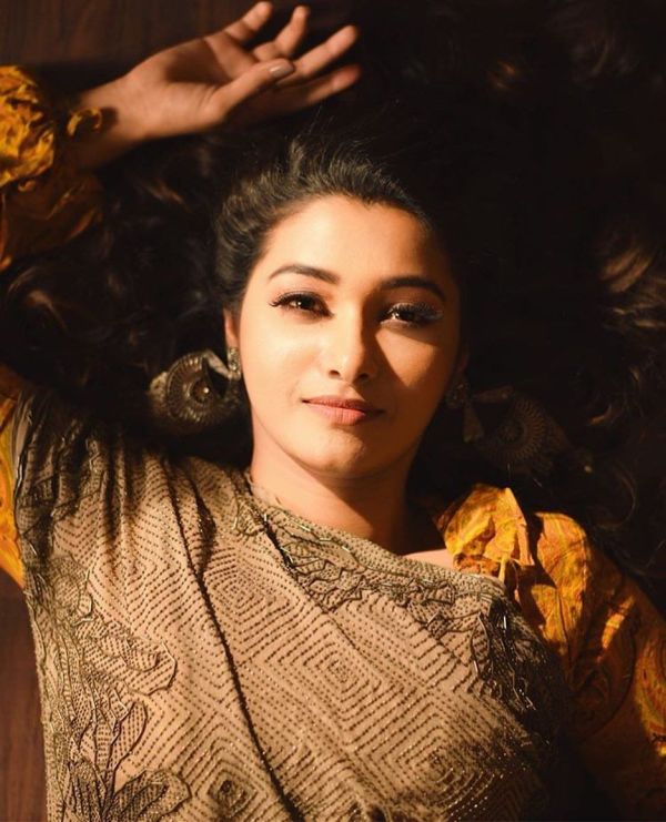 priya-bhavani-shankar-cinemapettai