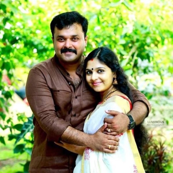 ambili-devi-aadityan-cinemapettai