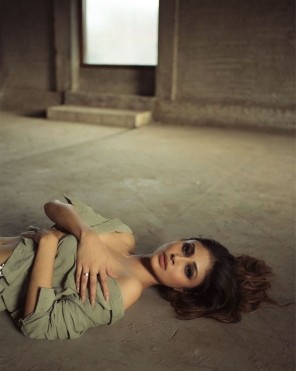 mouni roy