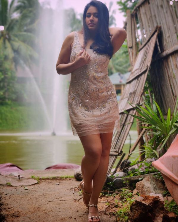 poonam bajwa