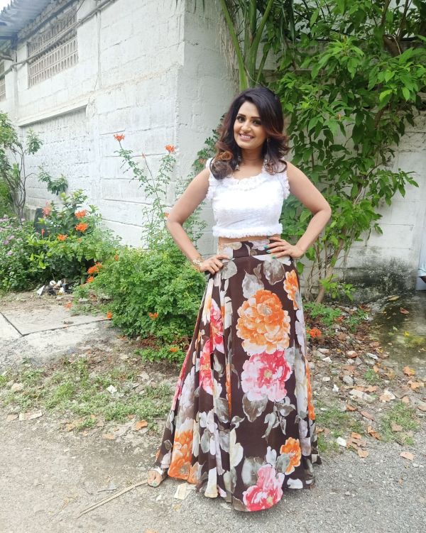 anandhi ajay