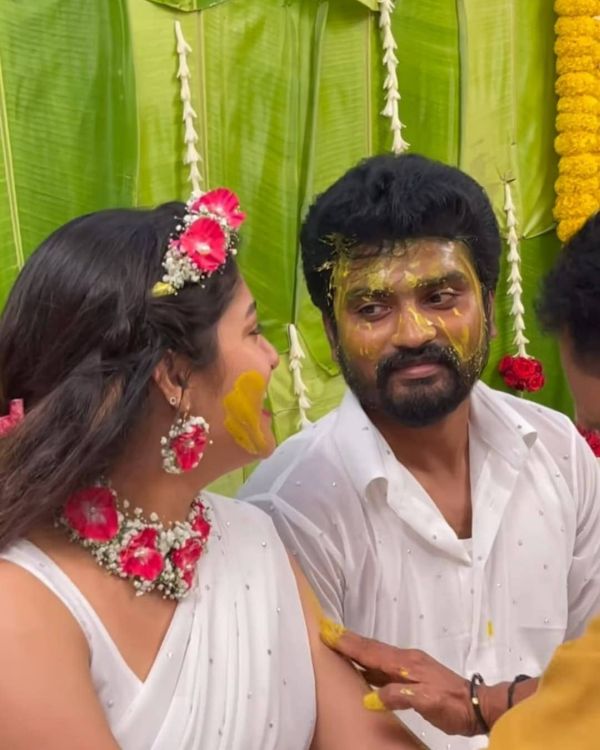 Sidhu-Shreya-cinemapettai