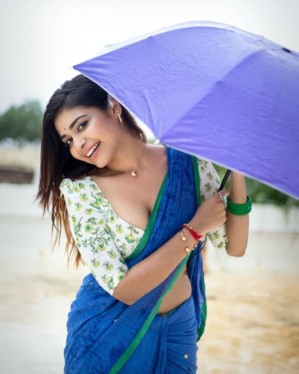 dharsha gupta